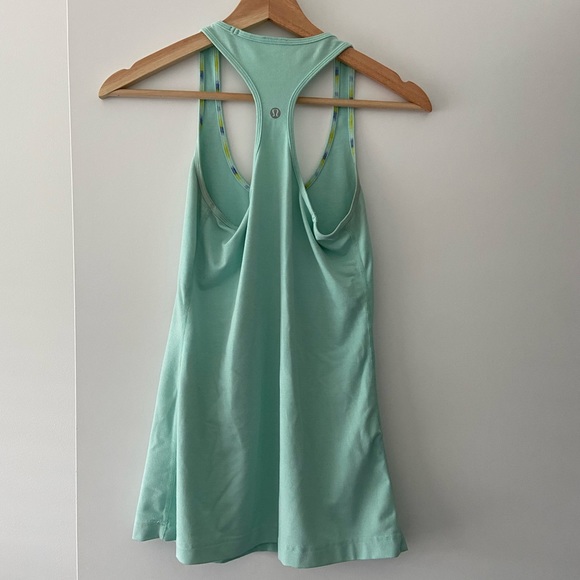 Lululemon racer back tank top - Picture 2 of 3